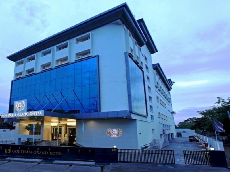 Goutham Grand Hotel - Tenali Виджаявада Экстерьер фото